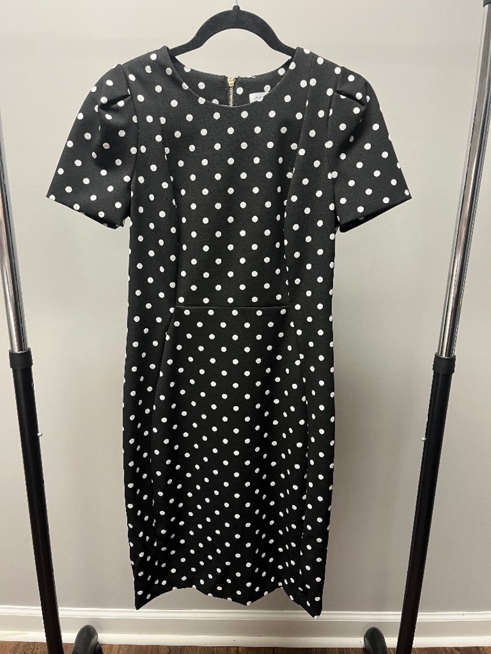 Calvin Klein Dress | Size 6 | Black and White Spot
